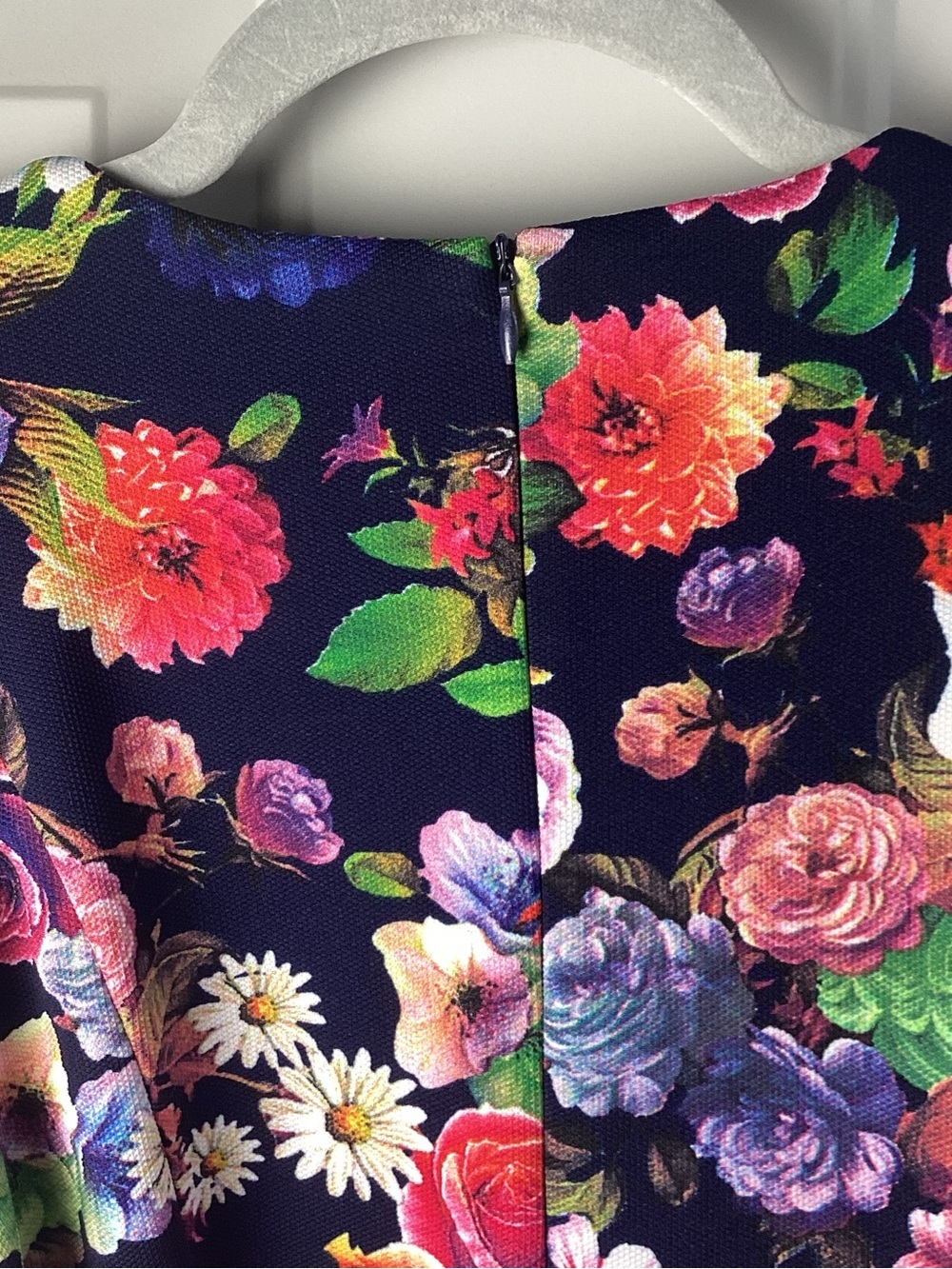 Gracia Floral Puff-Sleeve Top - Black with Multicolor Blooms - Picture 6 of 8